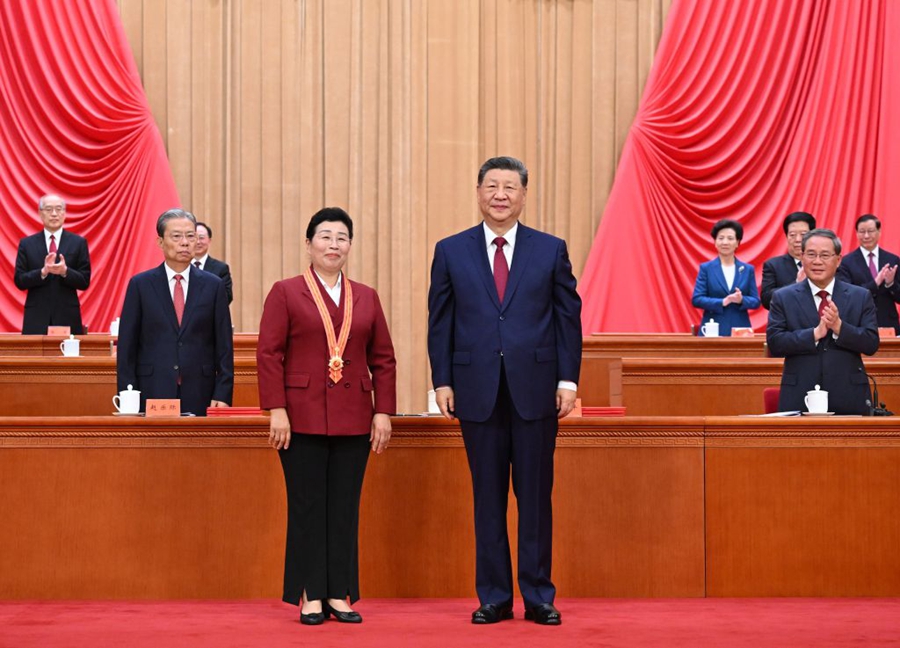 Tenuta a Beijing la solenne cerimonia per il 105° anniversario della fondazione del PCC