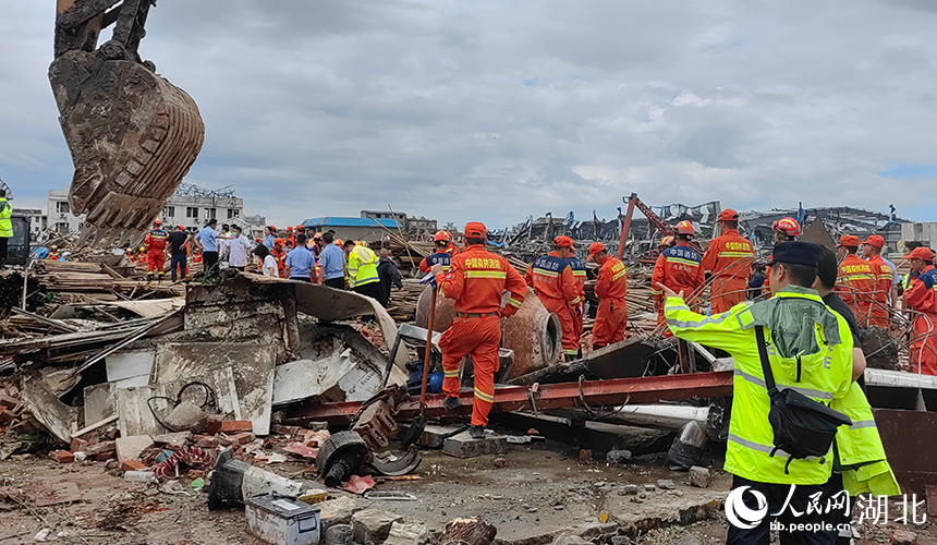 Operazioni di soccorso a seguito del tornado a Huanggang, Hubei
