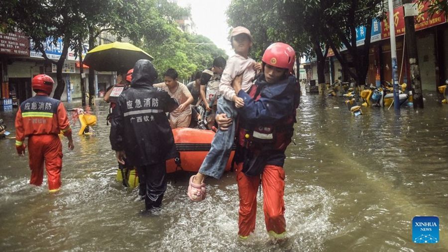 La Cina adotta misure contro i tifoni e i rischi di inondazione