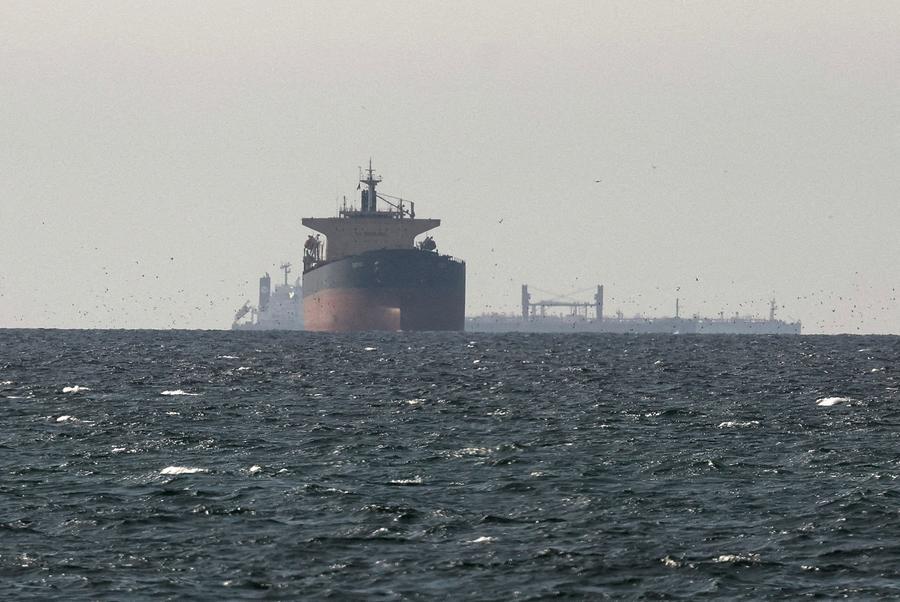 Veduta dello Stretto di Hormuz. (20 giugno 2026 – Xinhua/Foto fornita dal Ministero dell'Informazione dell'Oman)