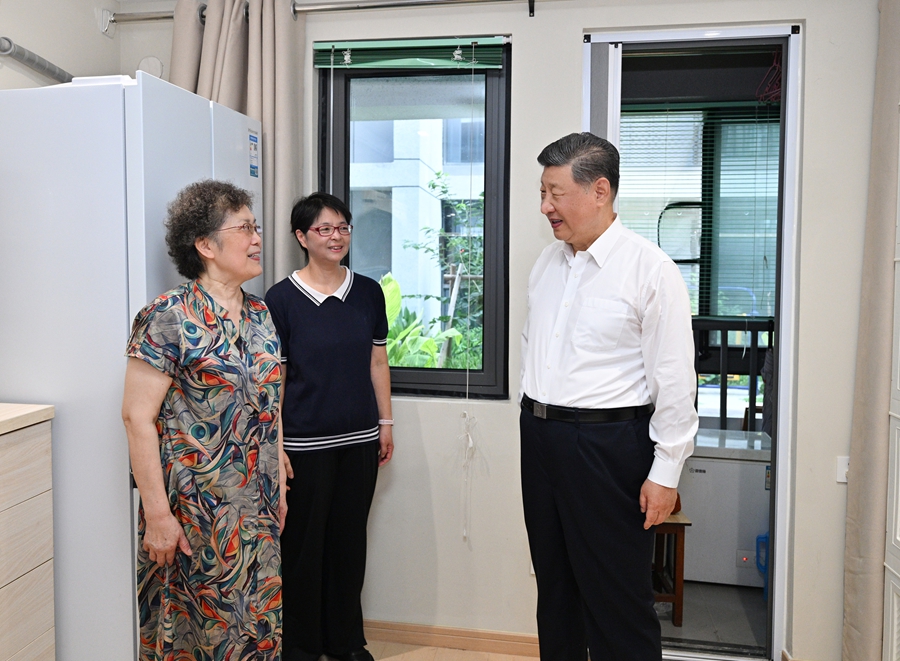 Viaggio d'ispezione di Xi Jinping a Shanghai