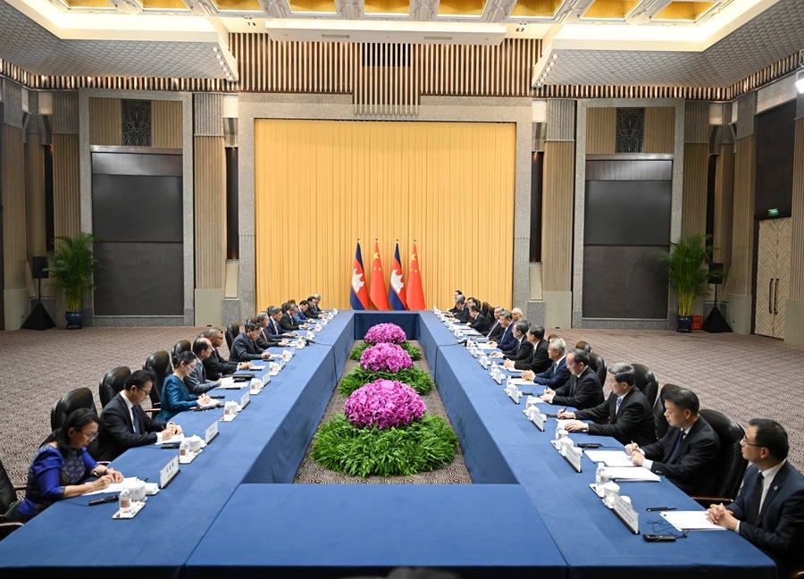 Incontro tra Xi Jinping e Hun Manet