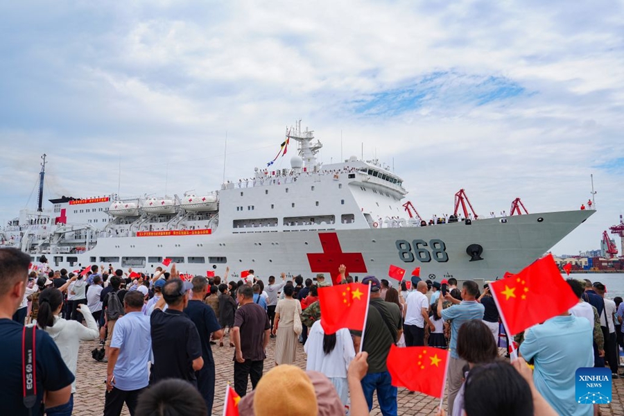 Nave ospedale della Marina cinese salpa per una missione medico-umanitaria in Africa e Asia meridionale