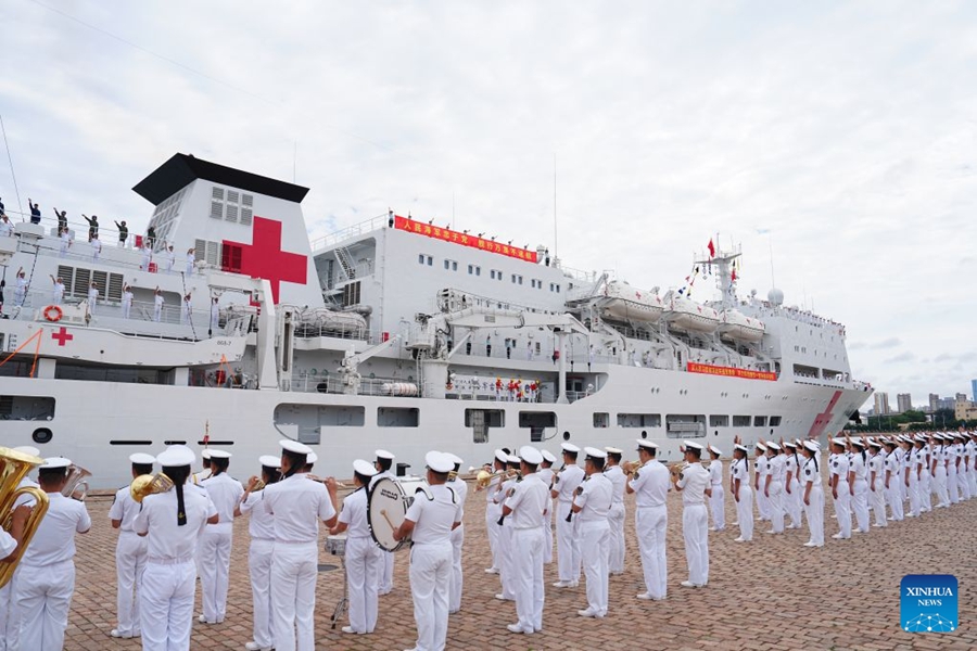 Nave ospedale della Marina cinese salpa per una missione medico-umanitaria in Africa e Asia meridionale