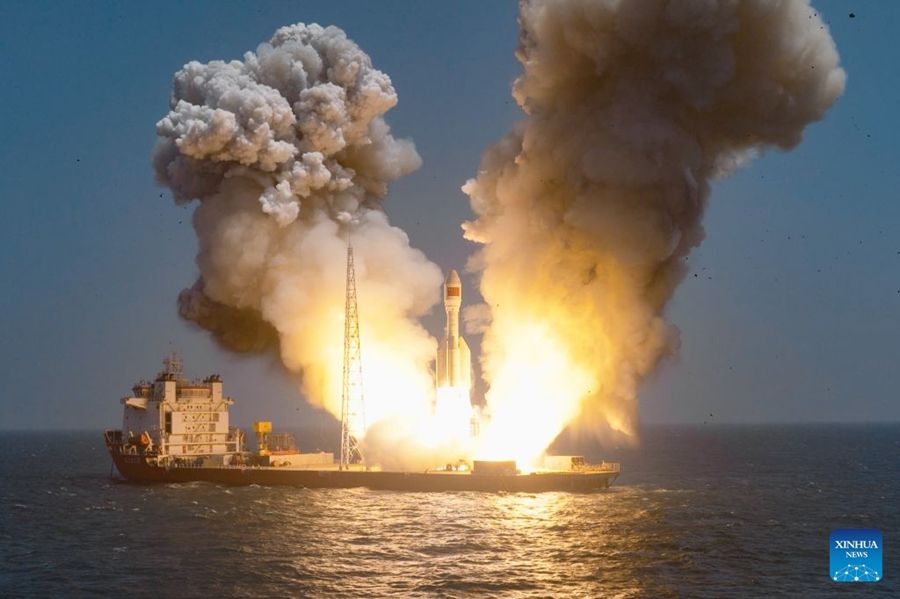 Il razzo cinese Gravity-1 lancia nuovi satelliti dal mare