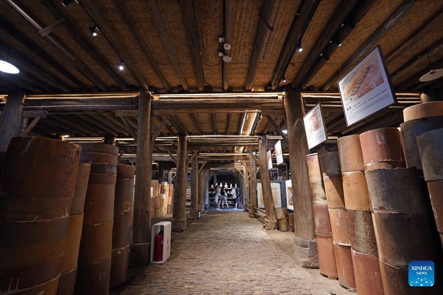 I siti dell'industria artigianale della porcellana di Jingdezhen sono stati inseriti nella Lista del Patrimonio Mondiale dell'UNESCO