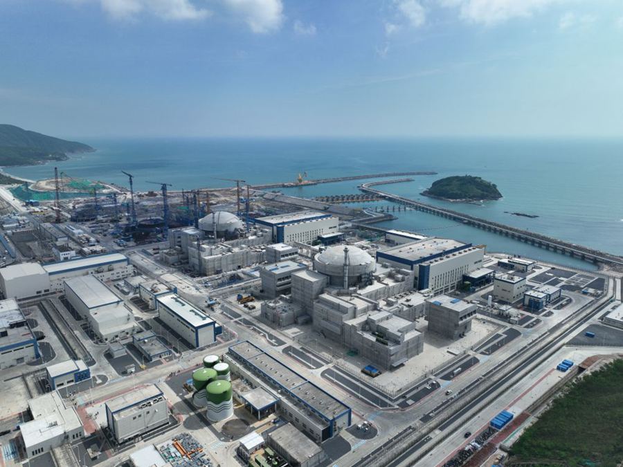 Veduta del progetto della centrale nucleare di Taipingling, nella provincia del Guangdong, Cina meridionale. (Foto d'archivio - Xinhua/Ke Yongchu)