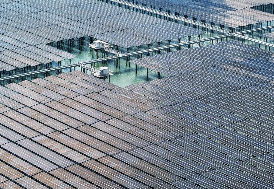 Impianto solare offshore Dongshan Xingchen da 180 MW della China Three Gorges Corporation, situato a Zhangzhou, nella provincia del Fujian, Cina sud-orientale. (6 luglio 2026 - Xinhua/Lin Shanchuan)