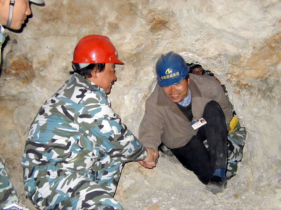 Foto d'epoca testimoniano il miracolo d'acciaio della ferrovia Qinghai-Xizang