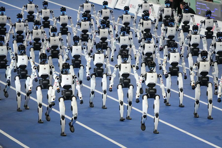 Robot atleti infrangono i record umani, annunciando la rivoluzione dell'IA incarnata