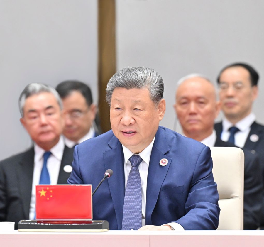 Xi Jinping interviene al 26° vertice del Consiglio dei capi di Stato della SCO