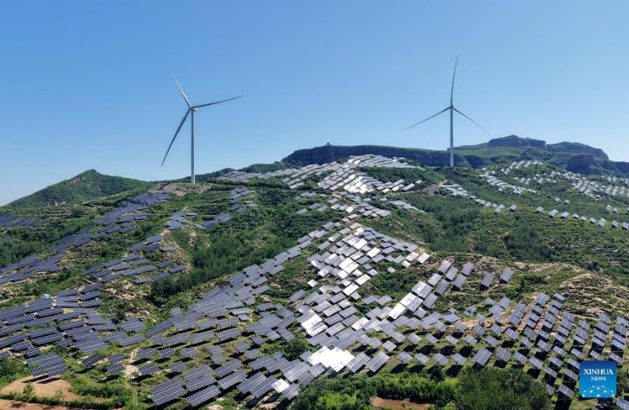 Cina, il fotovoltaico supera per la prima volta il carbone per capacità installata