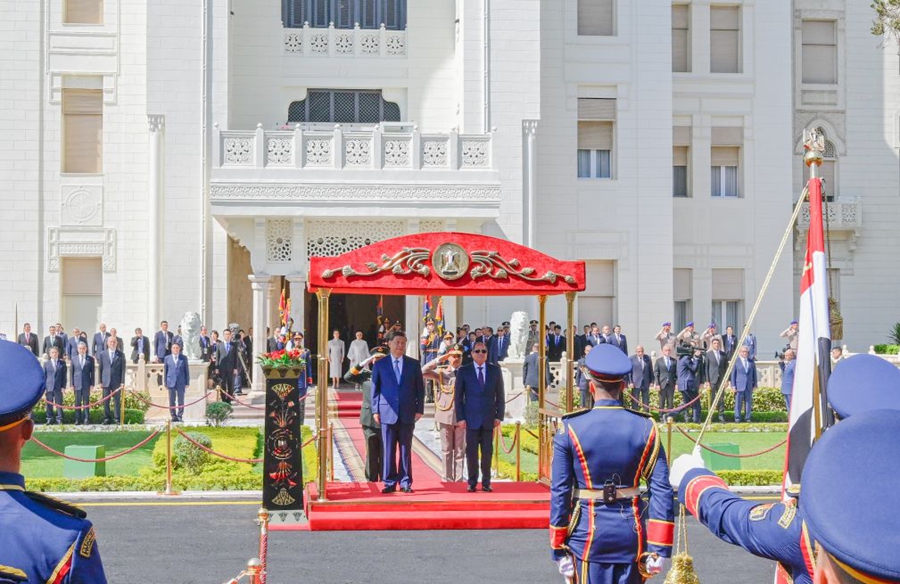Cairo, colloquio tra Xi Jinping e Abdel Fattah al-Sisi