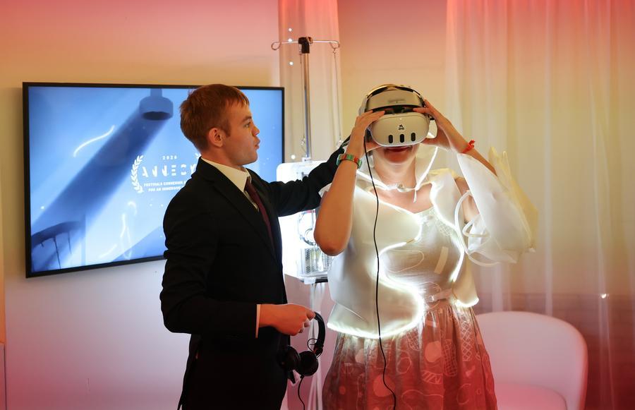 Tecnologie immersive fanno le storie cinesi raggiungere il pubblico globale