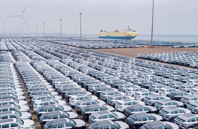 Cina, quota di mercato dei NEV da record e l'industria automobilistica verso una crescita di alta qualità