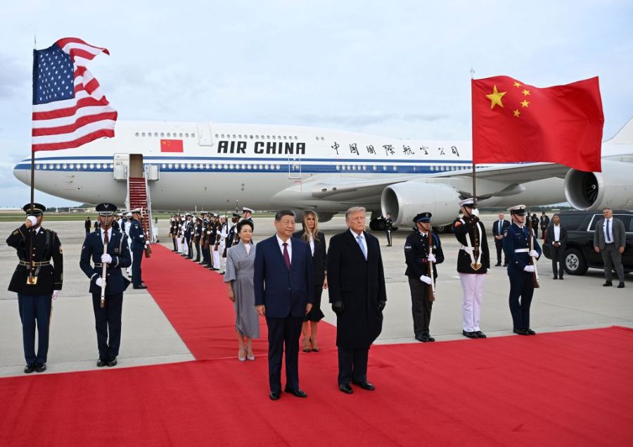 Xi Jinping arriva a Washington per la visita di Stato negli Stati Uniti