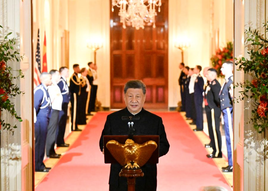 Xi Jinping e Peng Liyuan alla Casa Bianca per il banchetto di benvenuto