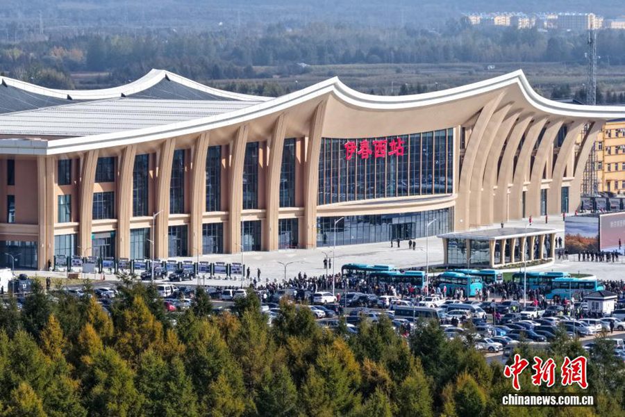 Entra in servizio la ferrovia più settentrionale della Cina