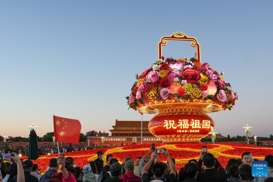 La Cina registra 826 milioni di viaggi turistici interni durante le vacanze della Festa Nazionale del 2026