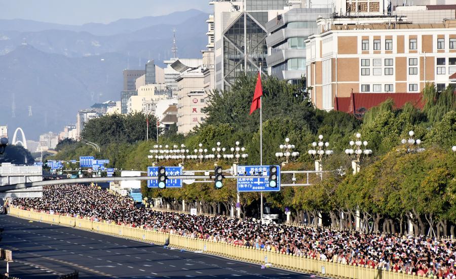 Il campione olimpico Tamirat Tola stabilisce un nuovo record alla Beijing Marathon 2026