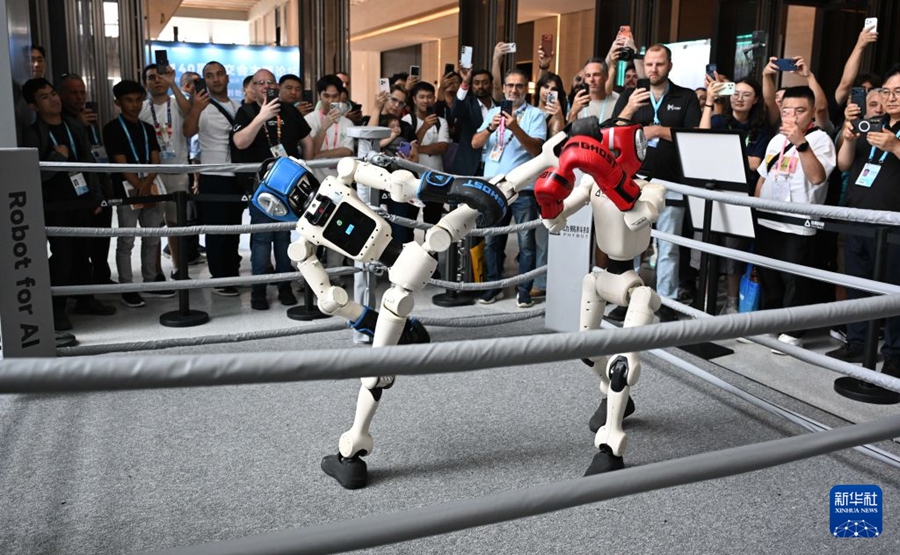 Il numero di acquirenti esteri alla prima fase della Fiera di Canton raggiunge un livello record