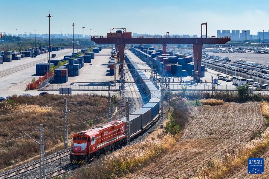 I treni merci Cina-Europa superano 140.000 viaggi