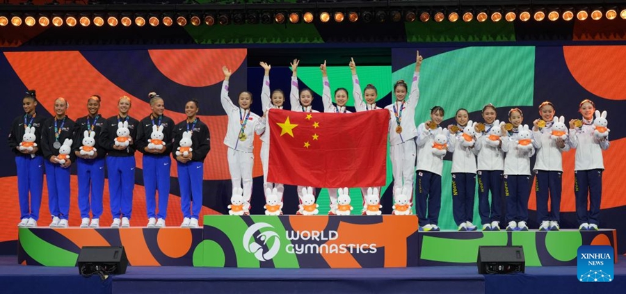 Cina conquista il titolo a squadre femminile ai Campionati mondiali di ginnastica artistica dopo 20 anni