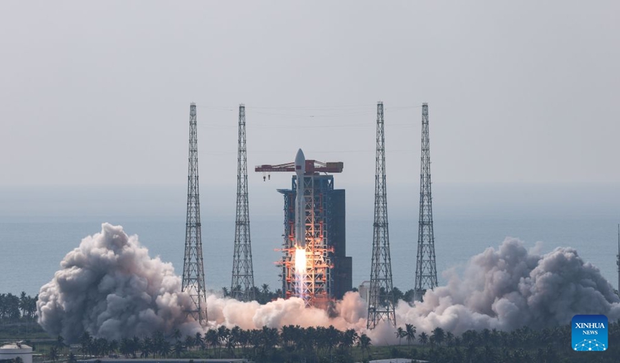 La Cina lancia un nuovo gruppo di satelliti per internet